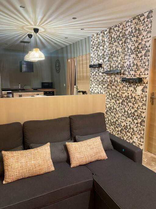 Loft Pied De Coline Au Calme Appartement Ginasservis Buitenkant foto