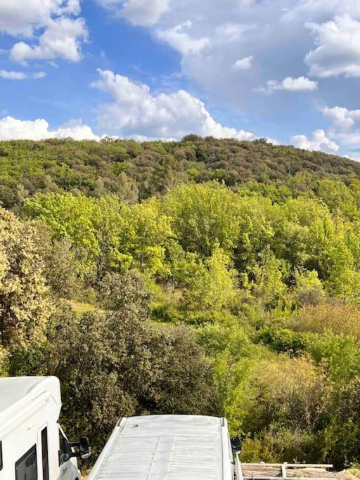 Loft Pied De Coline Au Calme Appartement Ginasservis Buitenkant foto